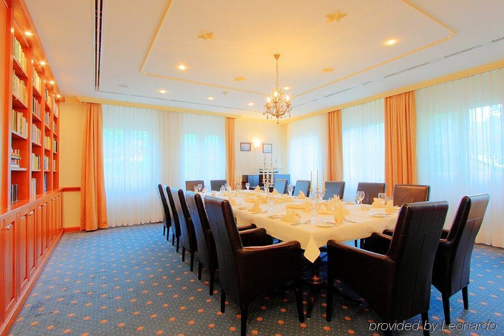 Seehotel Цойтен Экстерьер фото