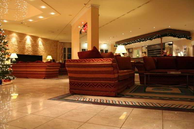 Seehotel Цойтен Экстерьер фото