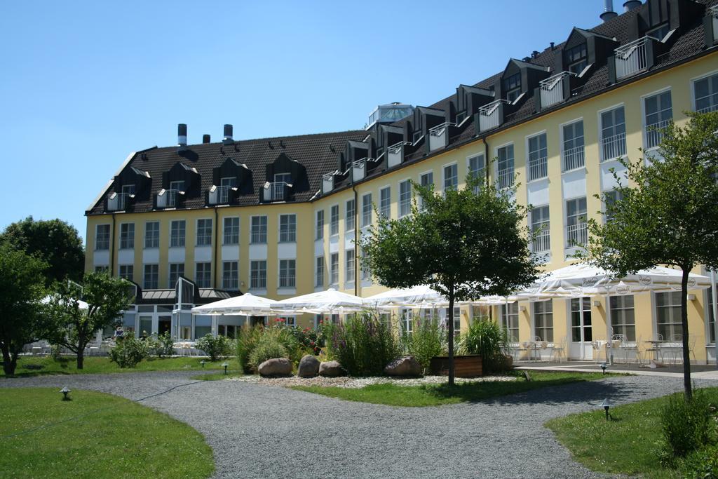 Seehotel Цойтен Экстерьер фото